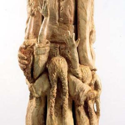 Scultura lignea dell'artista Franco Maschio: Chiesa della casa di Riposo di Codroipo (Udine) 2003.